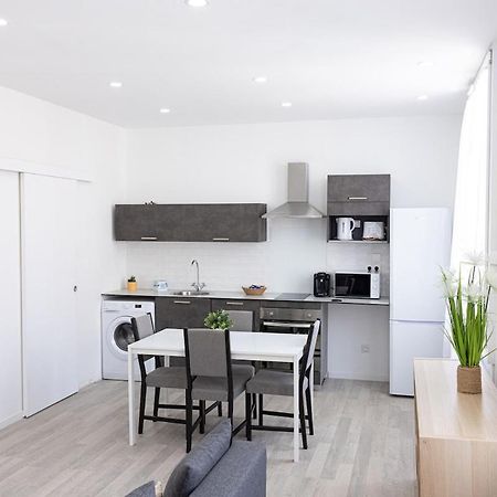 Le 29 - Emplacement Ideal Pour Ce T2 Épernay Exteriör bild