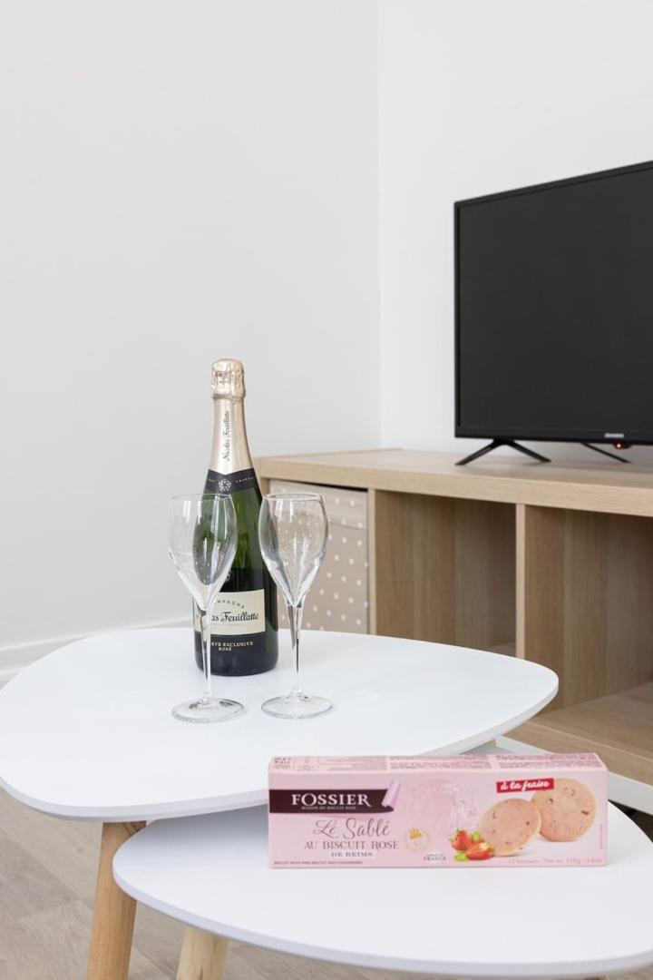 Le 29 - Emplacement Ideal Pour Ce T2 Épernay Exteriör bild